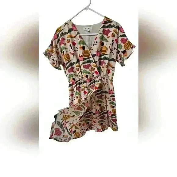 THML Retro Print Wrap Ruffle Sleeve Dress - Picture 3 of 10